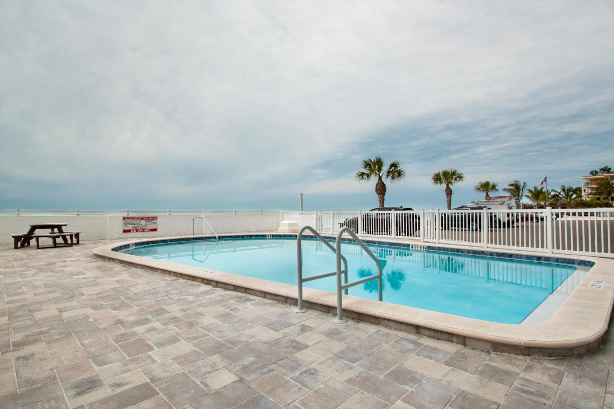 Funshine Sunset Beach St. Pete Beach Εξωτερικό φωτογραφία